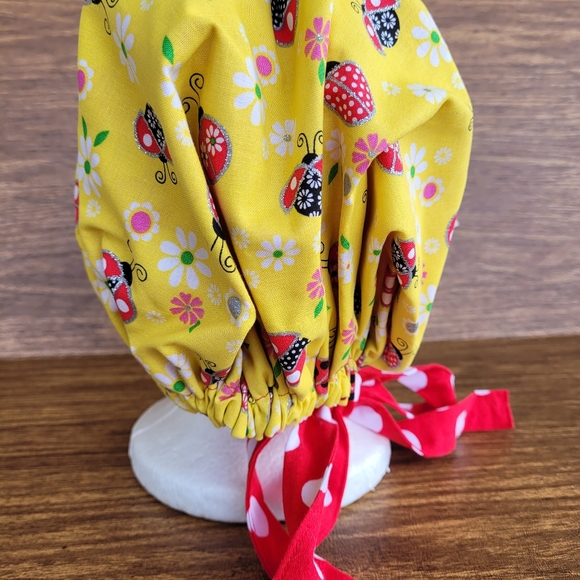 Reversible Scrub Cap - Picture 4 of 11